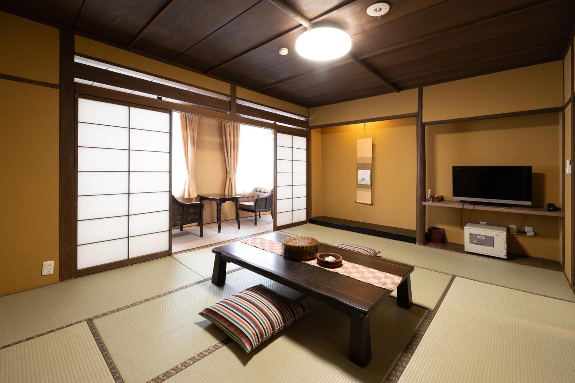 Ichirino Kogen Hotel Roan Hakusan Экстерьер фото